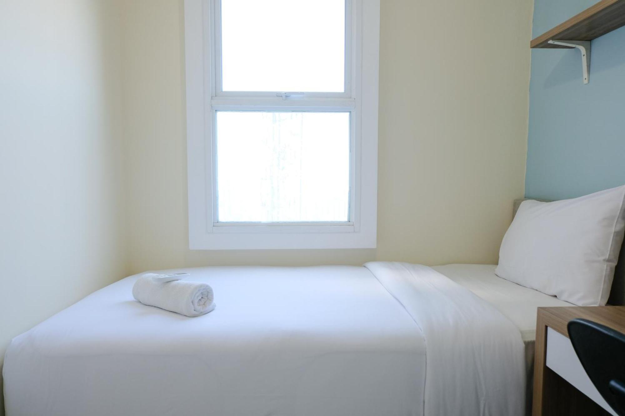 Homey And Comfy 2br At Parahyangan By Travelio Bandung