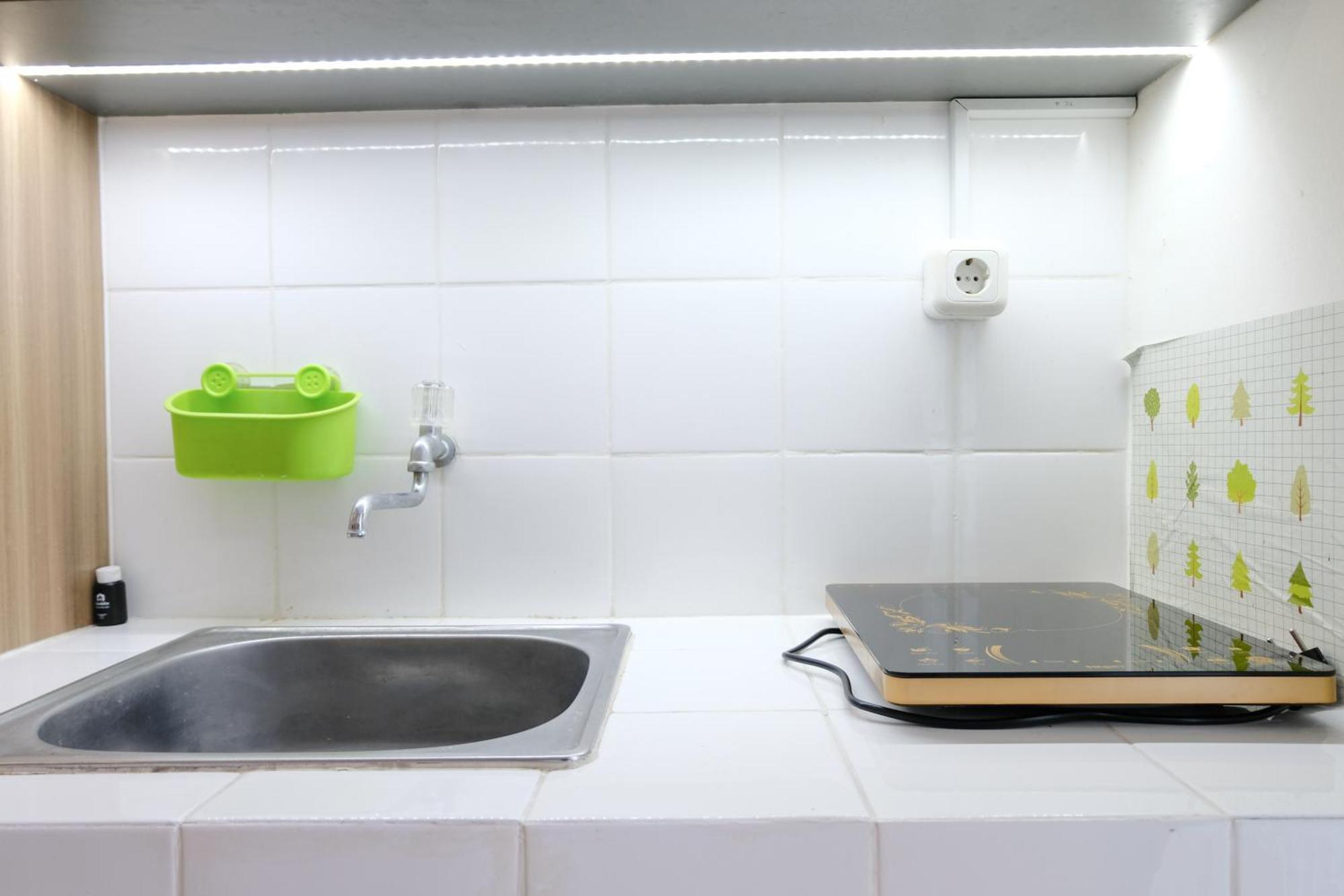 Homey And Comfy 2br At Parahyangan By Travelio Apartemen Bandung